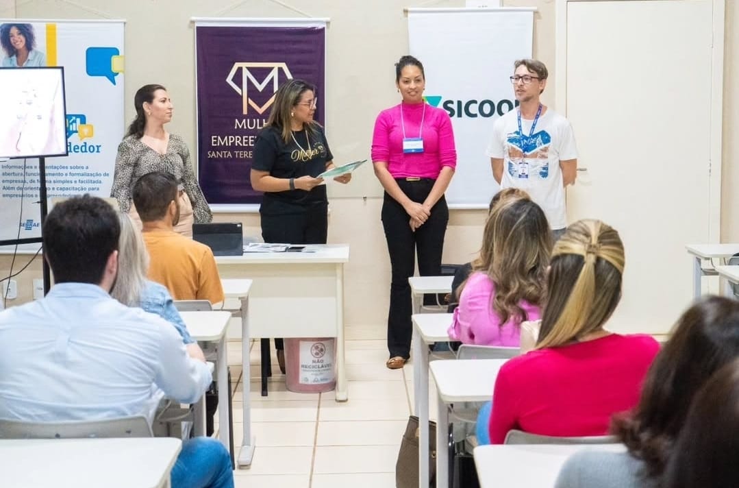 Curso de Marketing Digital impulsiona negócios locais em Santa Terezinha de Itaipu
