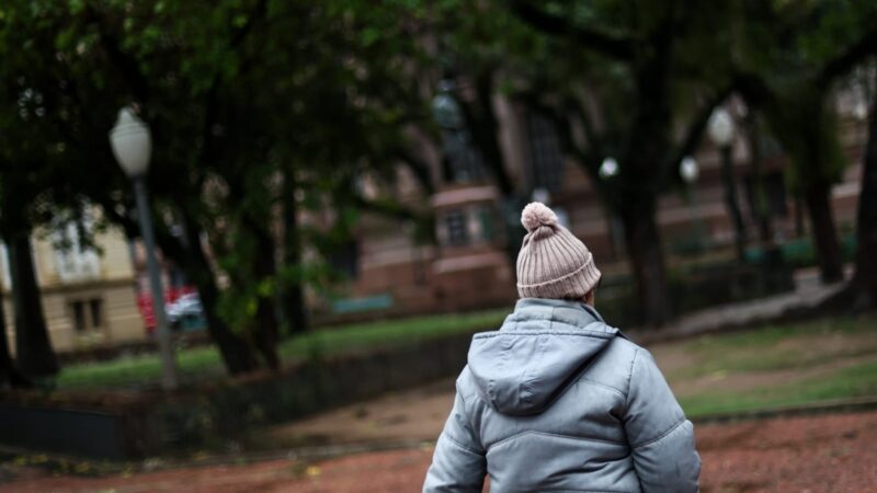 Frio intenso avança no Oeste do Paraná e previsão alerta para geada e temperaturas abaixo da média