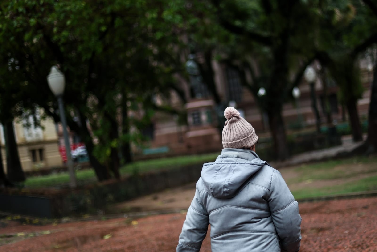 Frio intenso avança no Oeste do Paraná e previsão alerta para geada e temperaturas abaixo da média