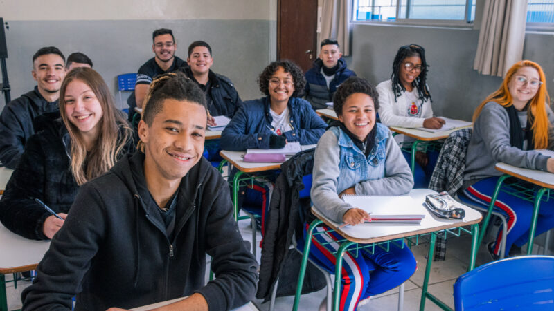 Alunos e professores da rede estadual entram em recesso a partir do dia 10