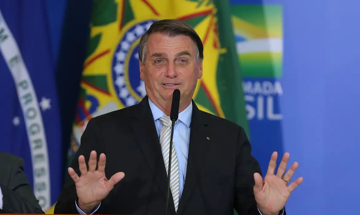 PGR pede condenação de Bolsonaro e mais 7 réus por golpe de Estado