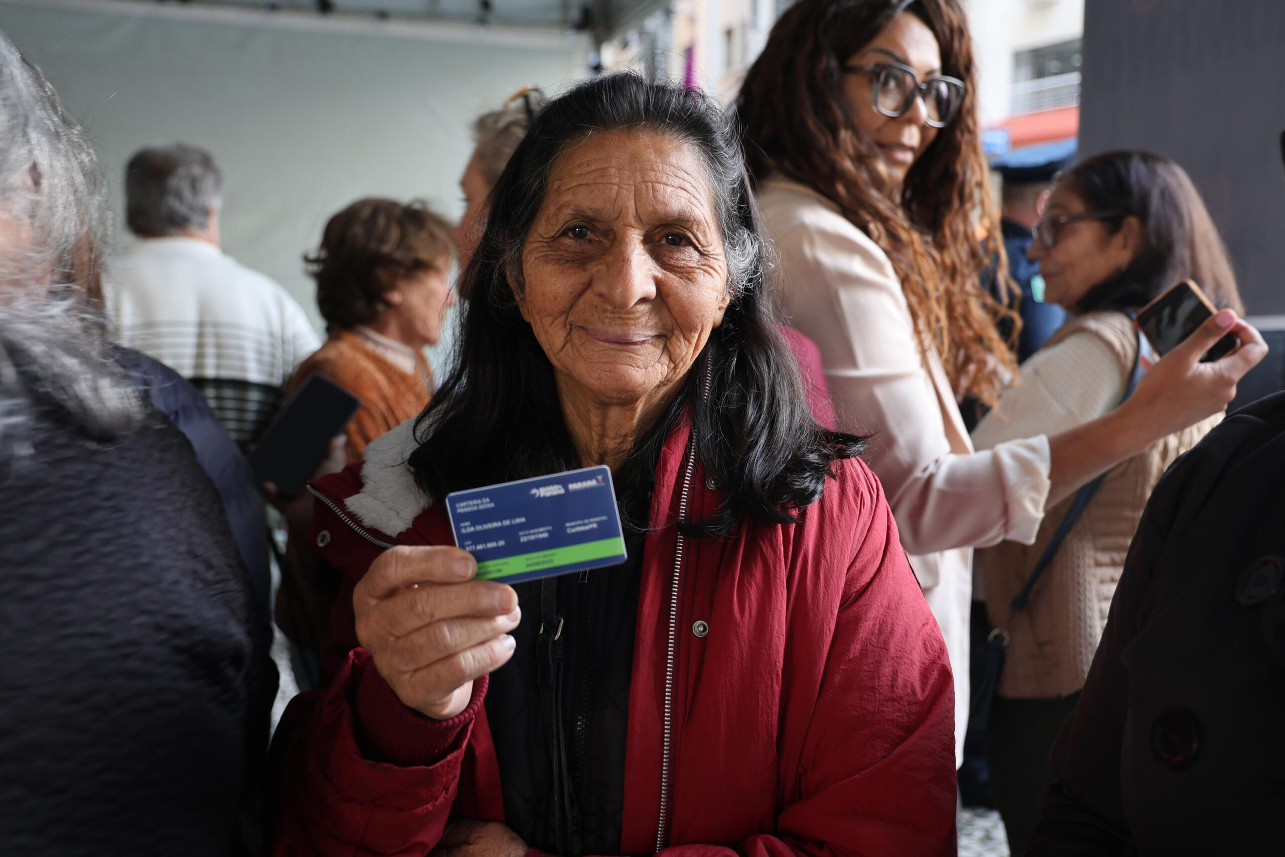 Mais de 14 mil pessoas idosas já emitiram carteira para viajar sem custo nos ônibus entre cidades