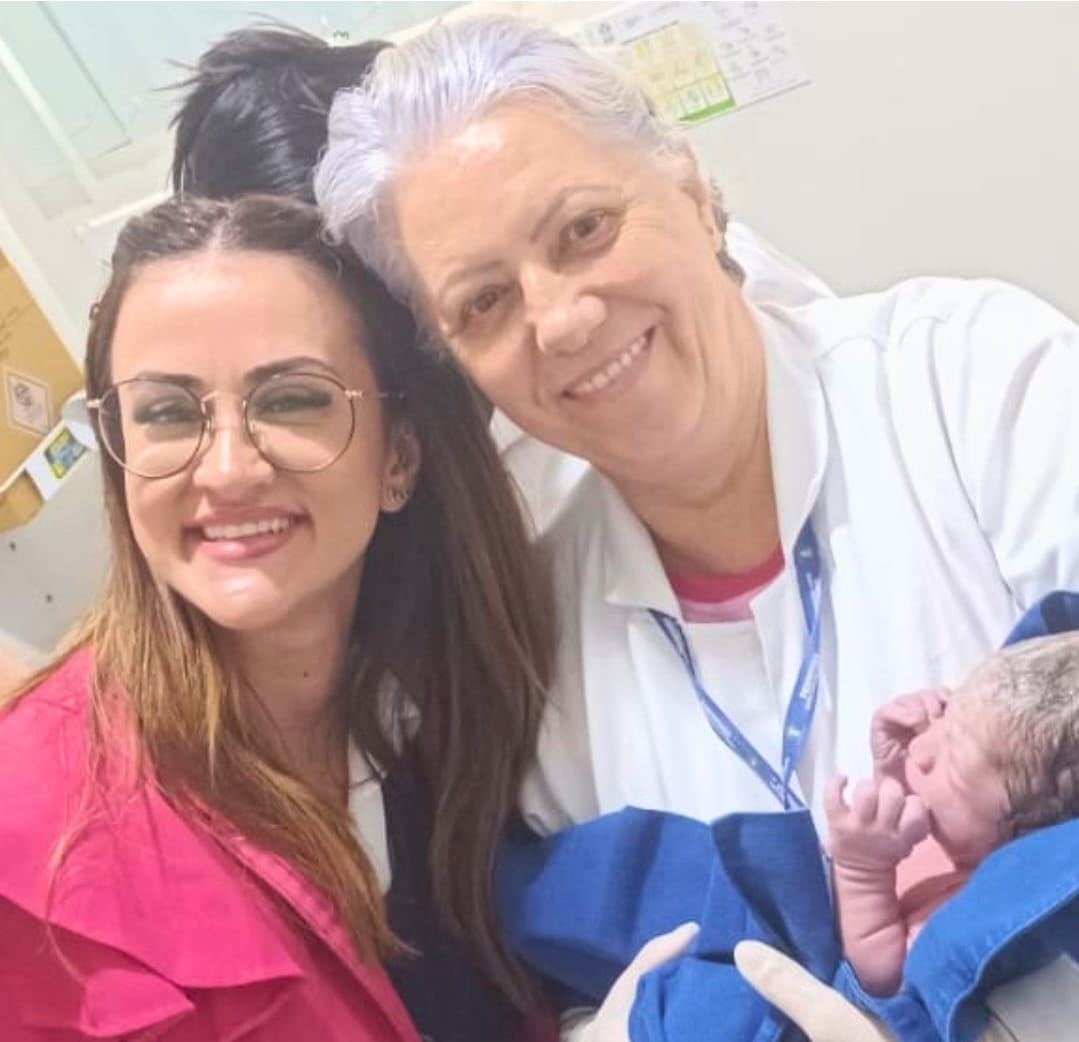 Um bebê nasceu na manhã de quarta-feira (05), às 8h50, na Unidade Básica de Saúde (UBS) Centro, em Santa Terezinha de Itaipu